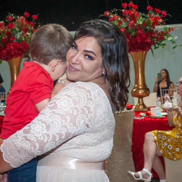 Pleased to meet you! Welcome to my closet💗 - Picture 7 of 10